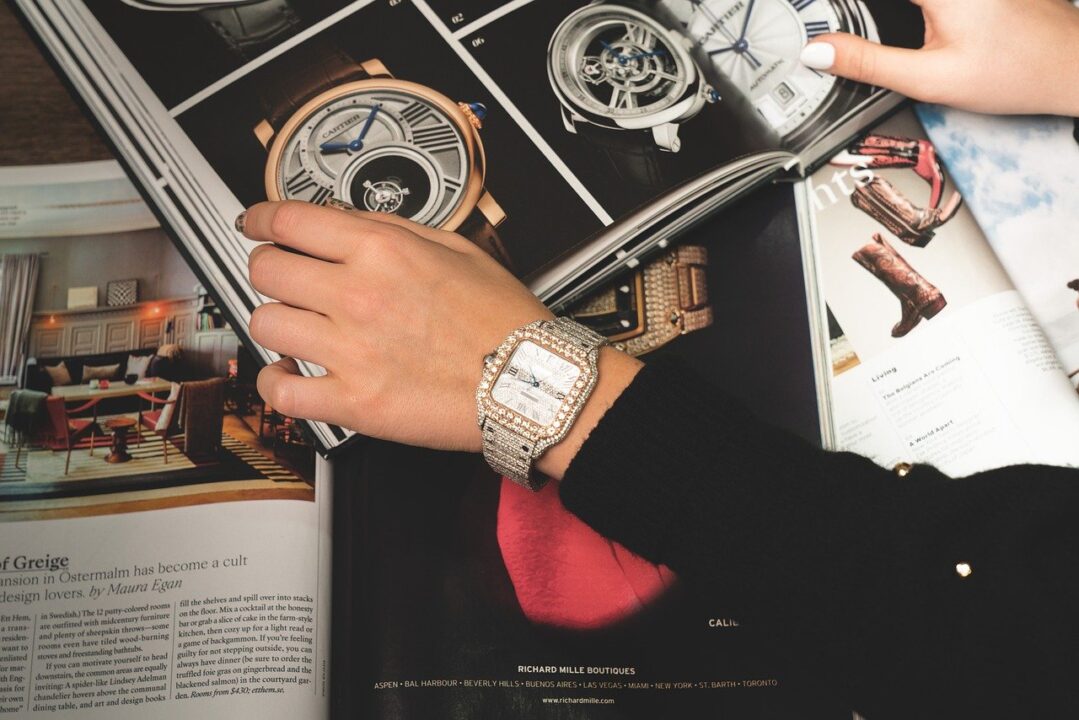 Montres santos de cartier avec diamants